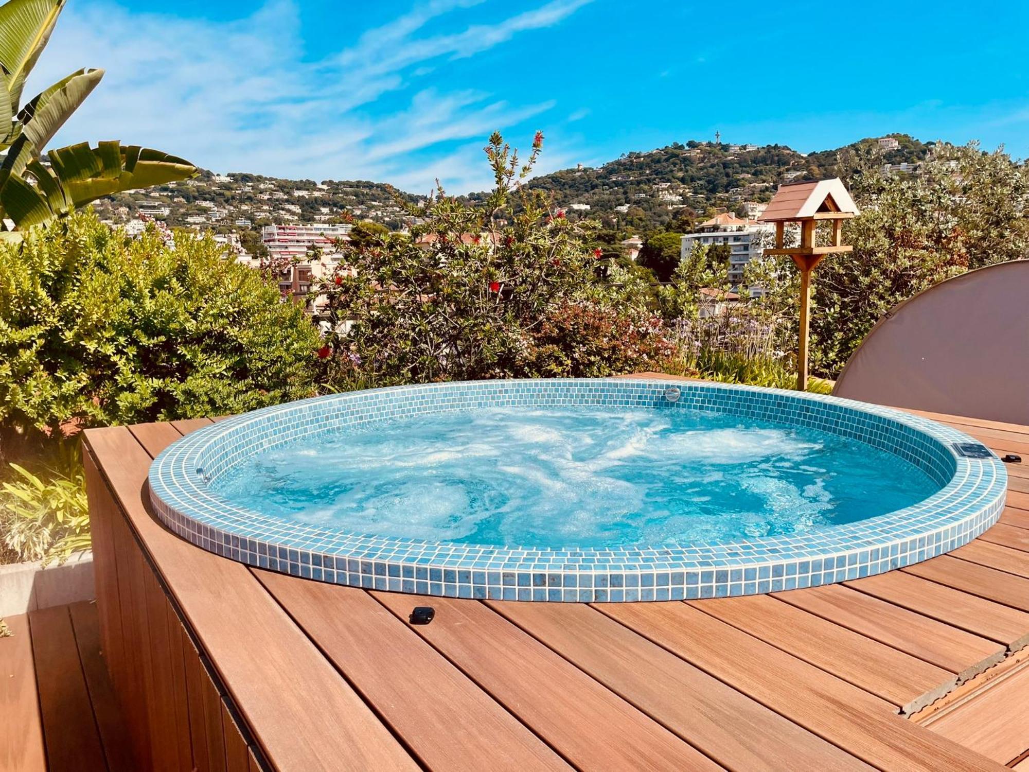 Best Western Premier Le Patio Des Artistes Wellness Jacuzzi Hotel Cannes Exterior photo